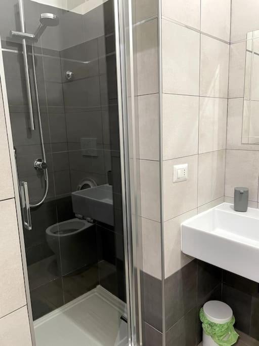 Domus Art Suites Merulana โรม ภายนอก รูปภาพ