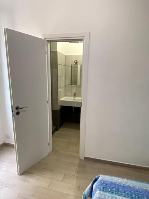 Domus Art Suites Merulana โรม ภายนอก รูปภาพ